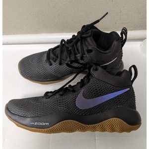 Sz 5.5 5 1/2 NIKE Zoom Rev Holographic Black Gum Basketball